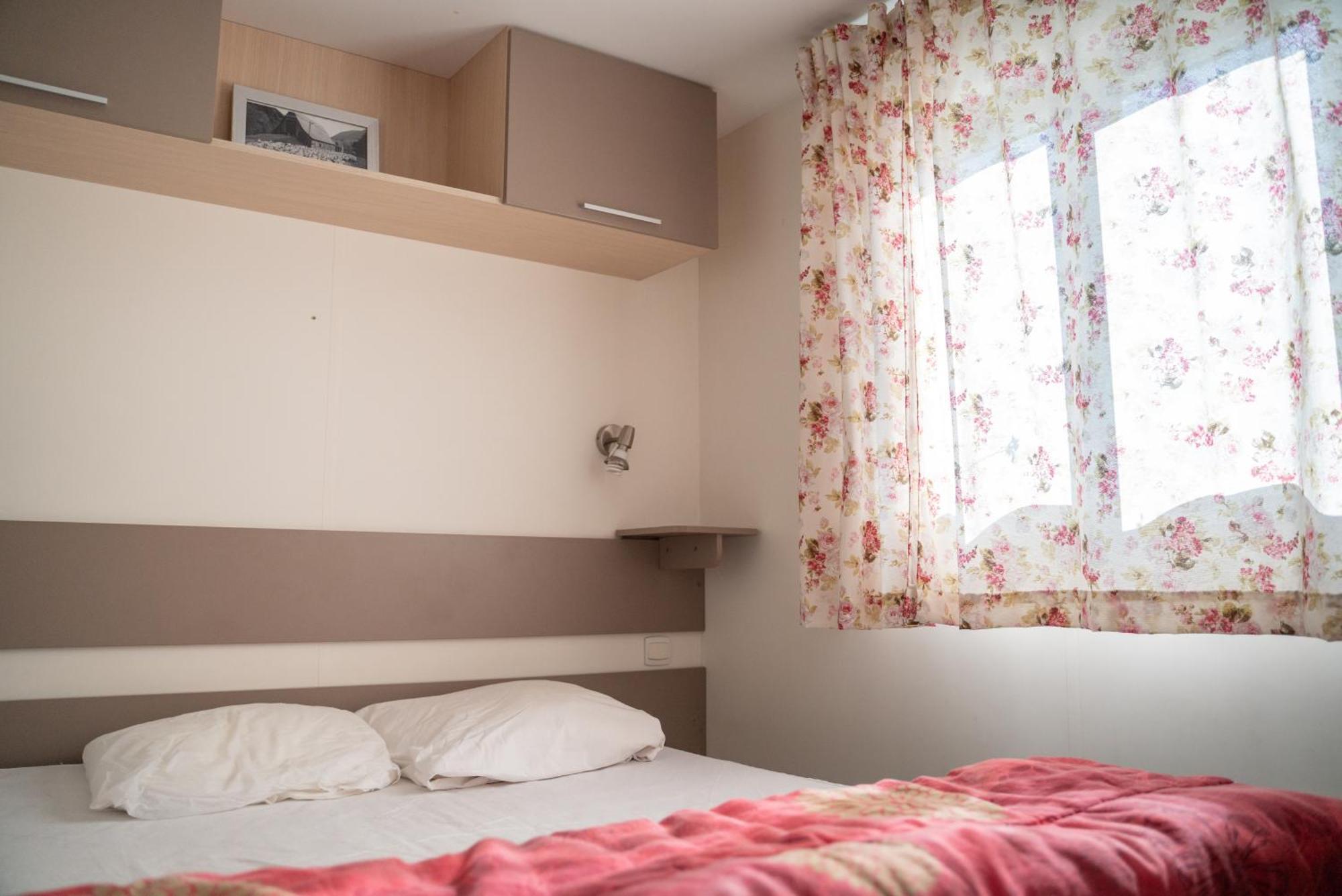 Camping Ecovillage Soleil Du Pibeste Agos-Vidalos Luaran gambar